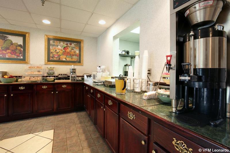 Отель Ark Suites