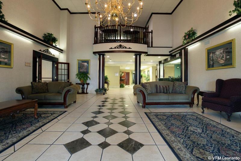 Отель Ark Suites