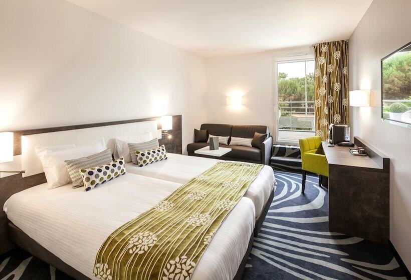 Logis Hotel Restaurant & Spa Au Comte D Ornon