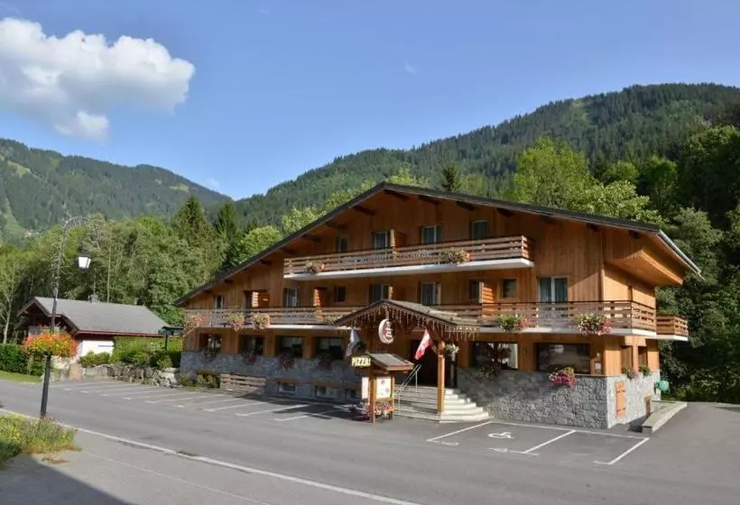 فندق Auberge De La Dranse