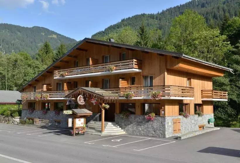 호텔 Auberge De La Dranse