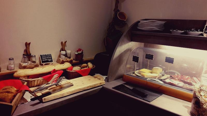 هتل Auberge Du Manoir