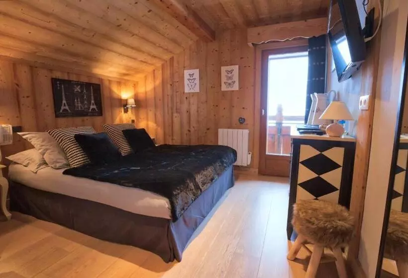 Отель Chalet Hôtel Du Mont Charvin & Spa