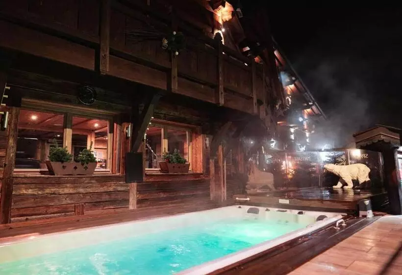 Отель Chalet Hôtel Du Mont Charvin & Spa