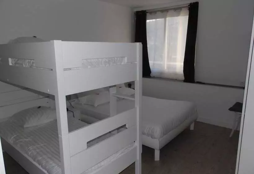 هتل Chante Grelet