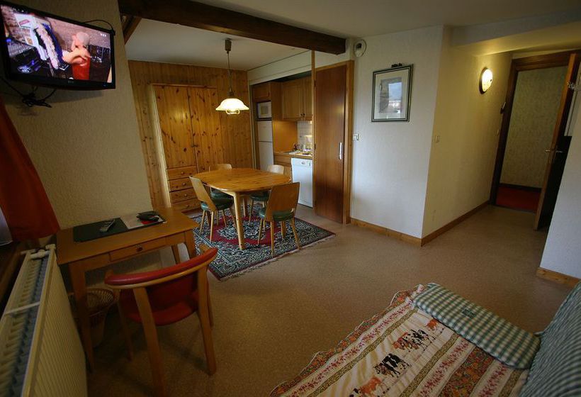 هتل Hôtel Christal