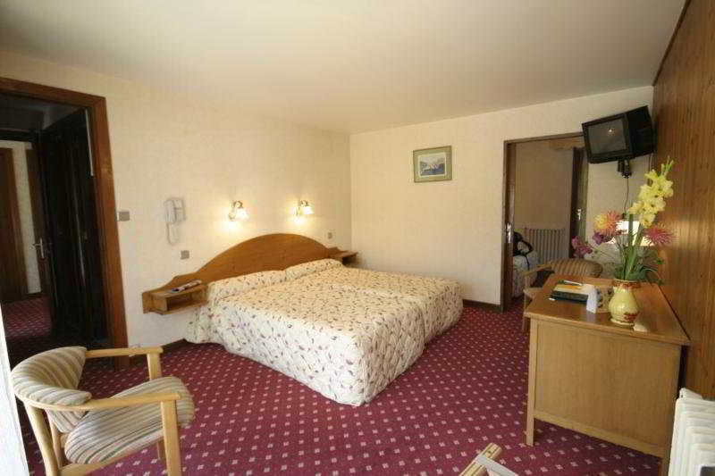 هتل Hôtel Christal