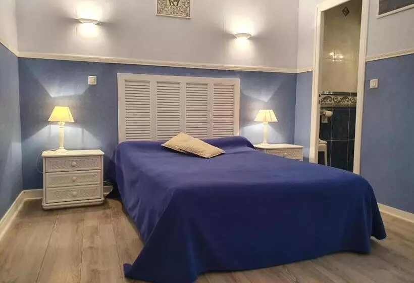 Отель Hôtel Restaurant Ferme De La Grande Cour