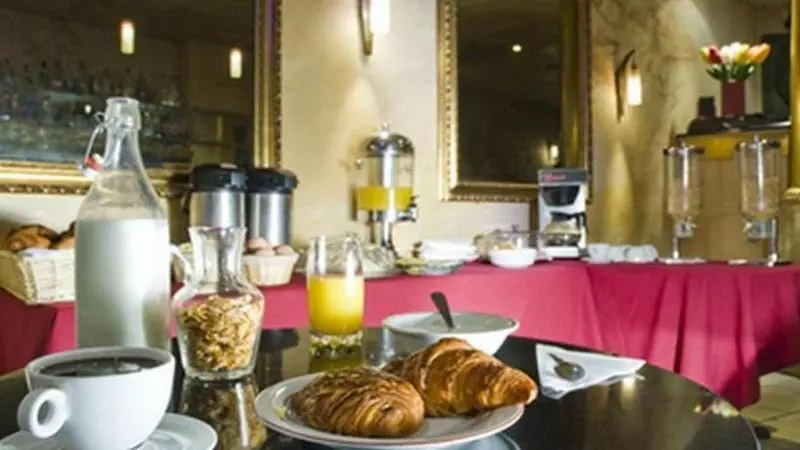 Grand Hotel Du Calvados   Opera