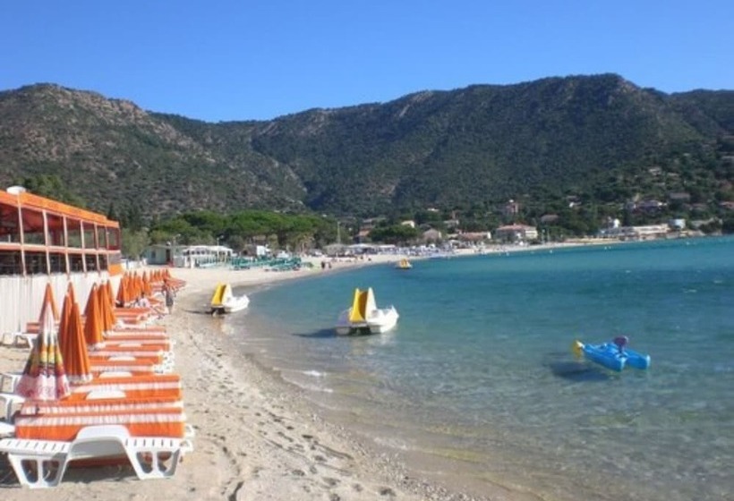 בית מלון כפרי Hôtel Astria