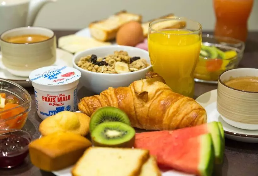 호텔 Hôtel Restaurant Du Château