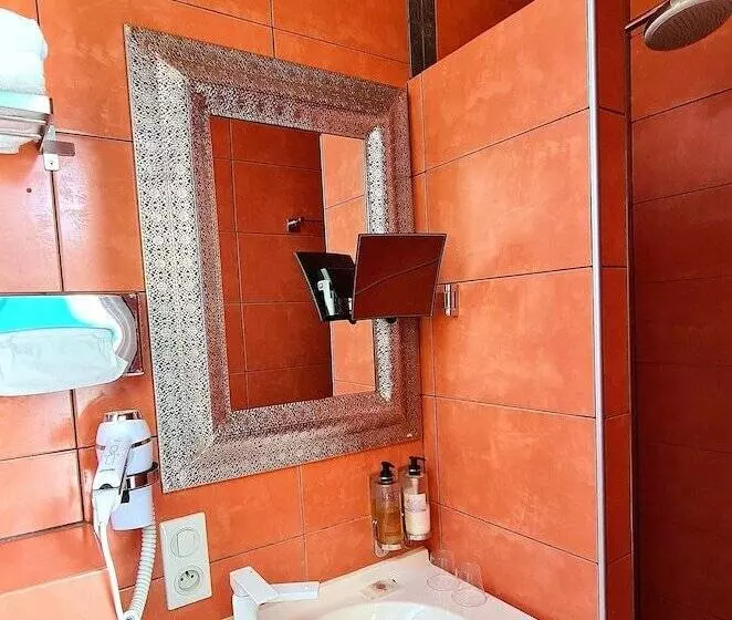 호텔 Hôtel La Villa Juan Beach