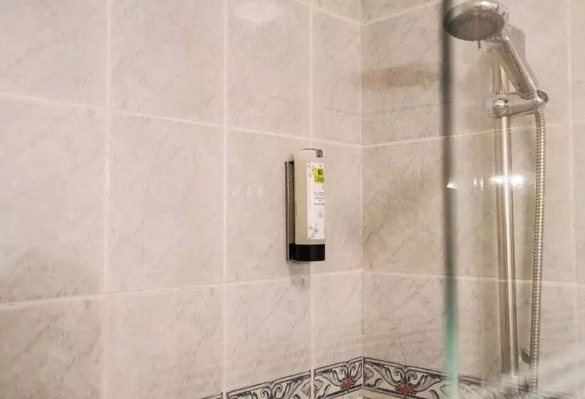 فندق Logis Hôtel La Crémaillère