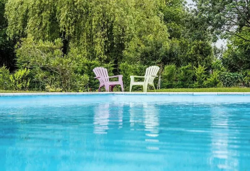 فندق Logis Hôtel La Crémaillère