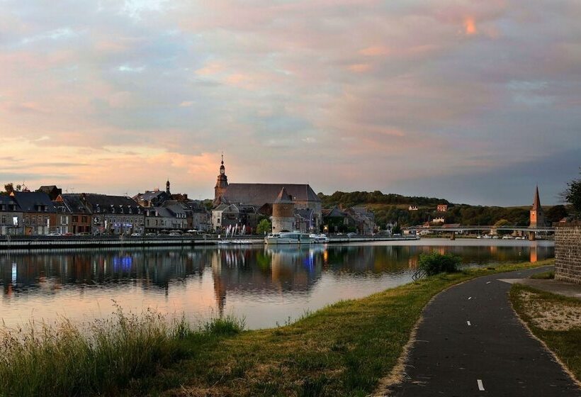 هتل Val Saint Hilaire