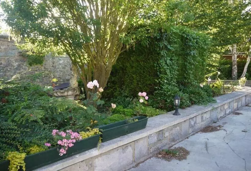 בית מלון כפרי Val Saint Hilaire