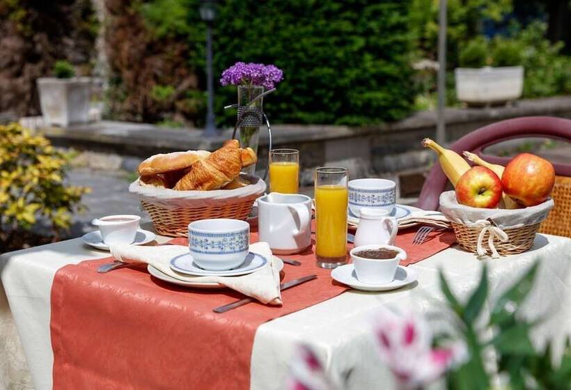 هتل Val Saint Hilaire