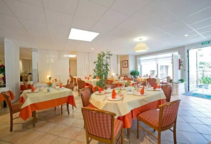 בית מלון כפרי Logis Auberge De La Rose