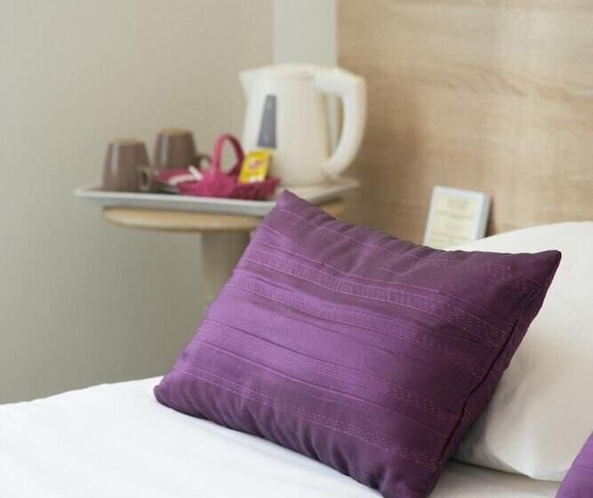 فندق Logis Auberge De La Rose