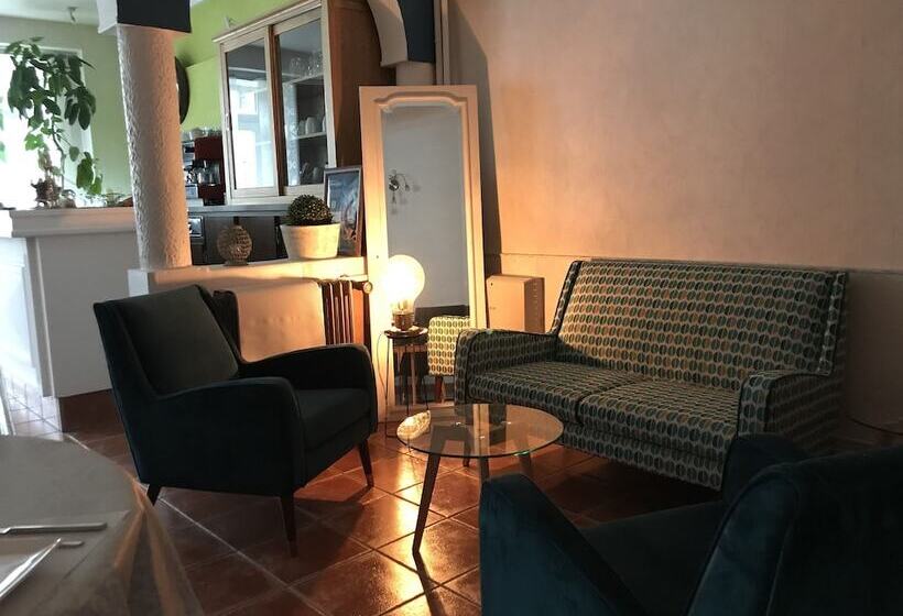 Logis Hotel L Occitan 2 étoiles