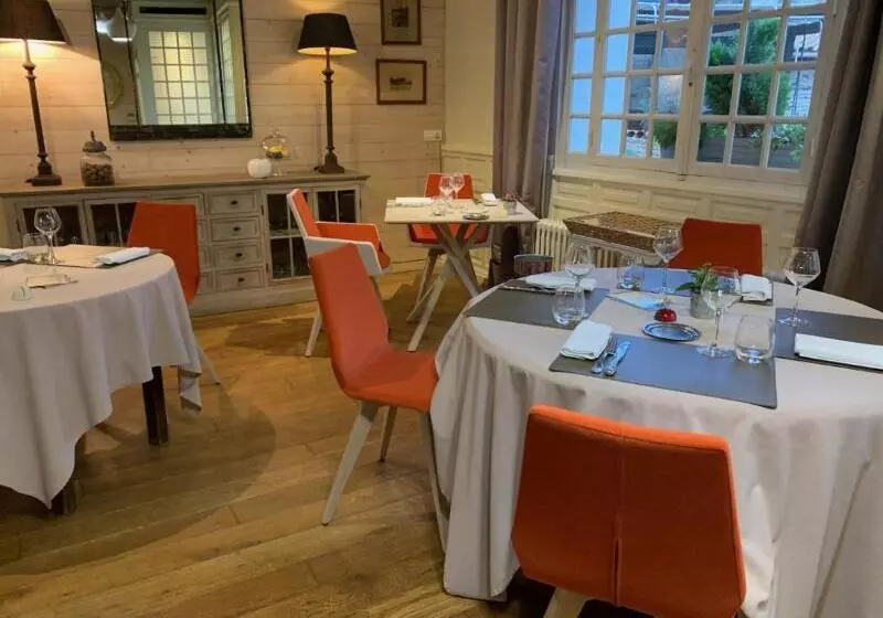 酒店 Logis Hôtel Le Central