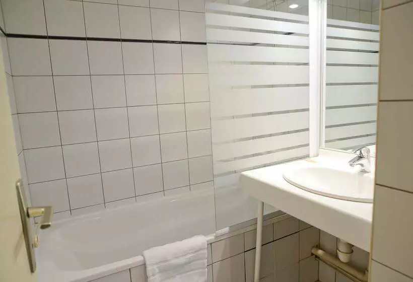 Отель Restaurant Rolland