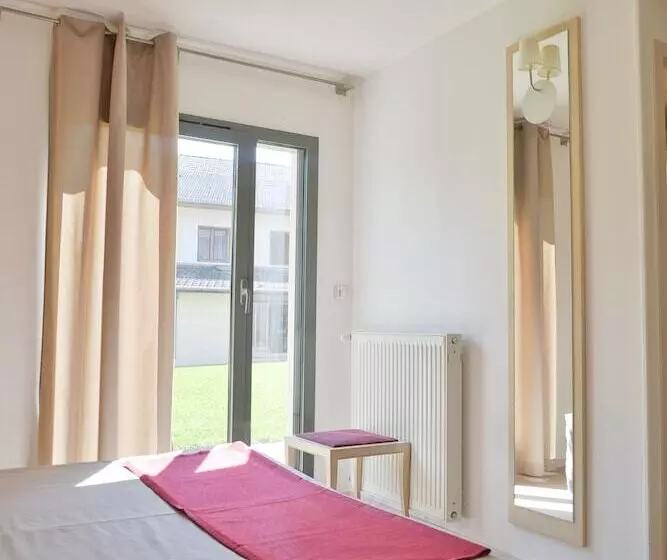 Отель Restaurant Rolland