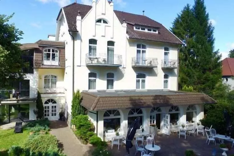 فندق Seeresidenz Gesundbrunn