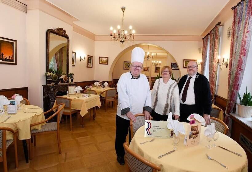 Logis Hotel Restaurant Remotel