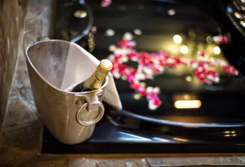 Hotelli Aquila Nova Resort