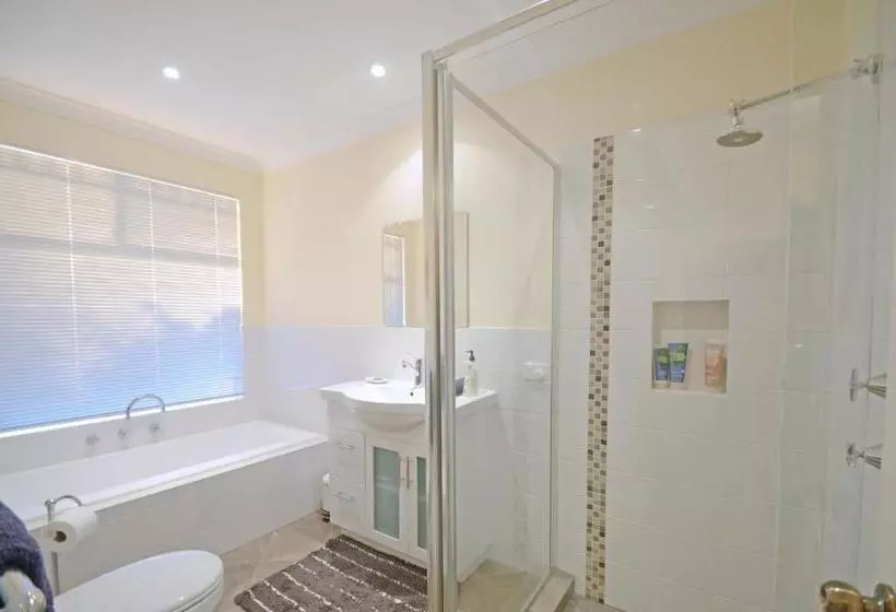 ホテル Sojourn On Gale Bed & Breakfast