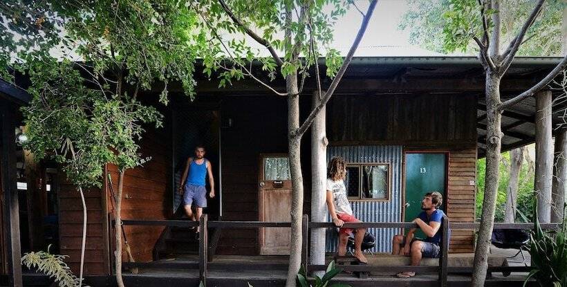 בית מלון כפרי Woolshed Eco Lodge