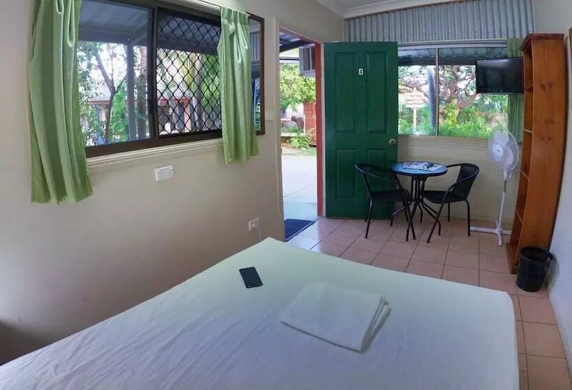 ホテル Woolshed Eco Lodge