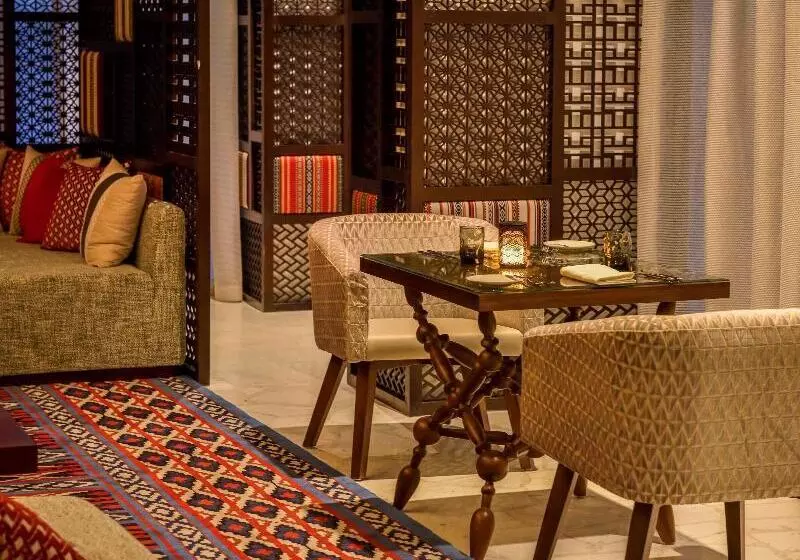 هتل Grand Mercure Dubai City