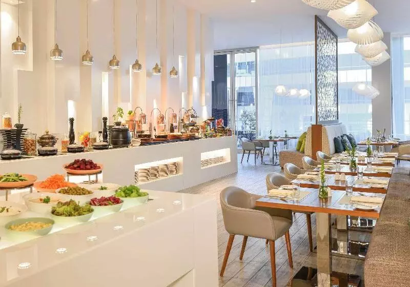 هتل Grand Mercure Dubai City