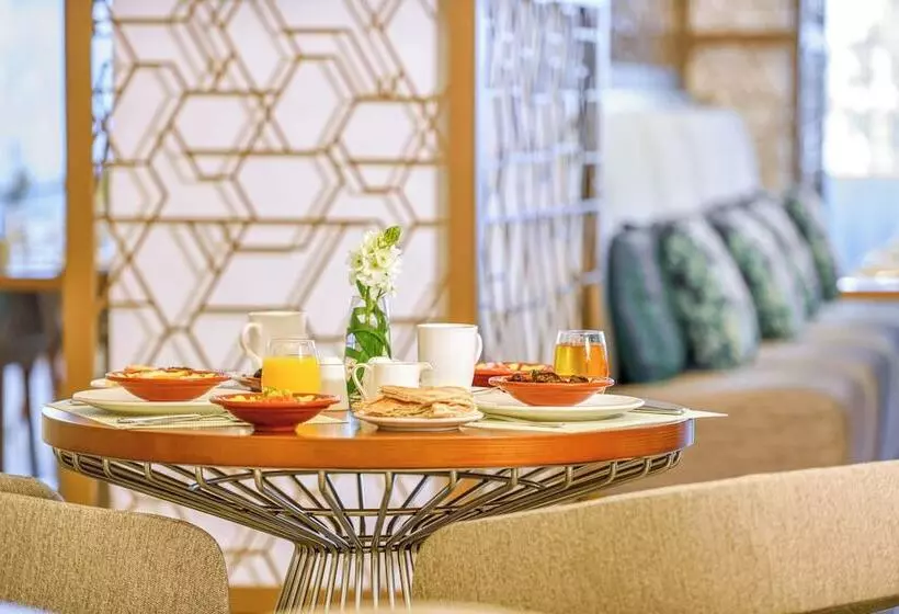 هتل Grand Mercure Dubai City