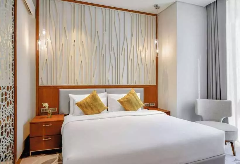 هتل Grand Mercure Dubai City