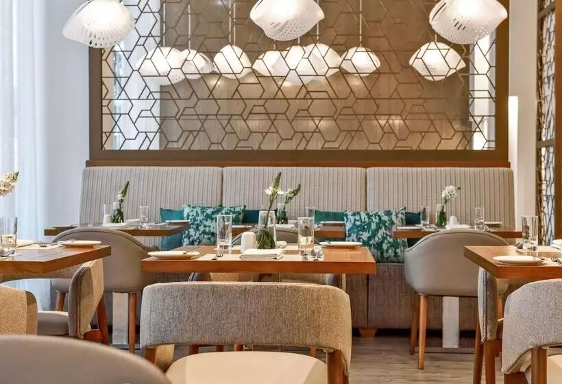 هتل Grand Mercure Dubai City