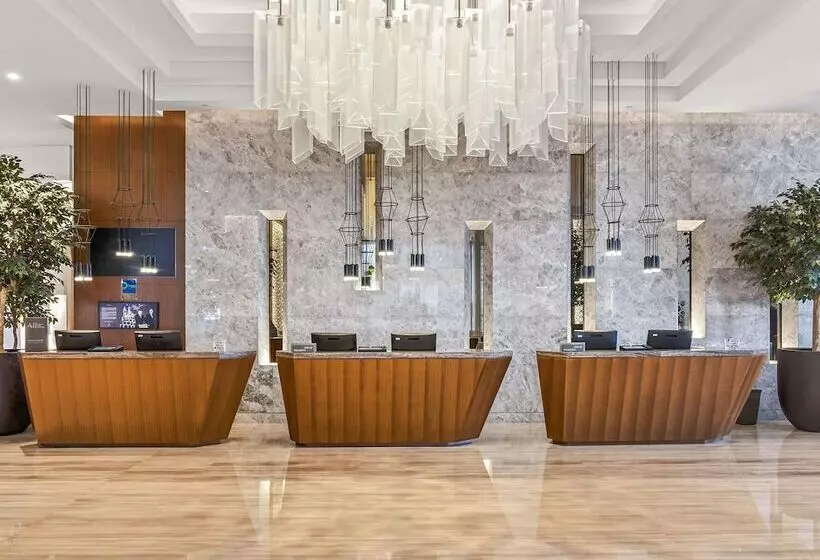 هتل Grand Mercure Dubai City