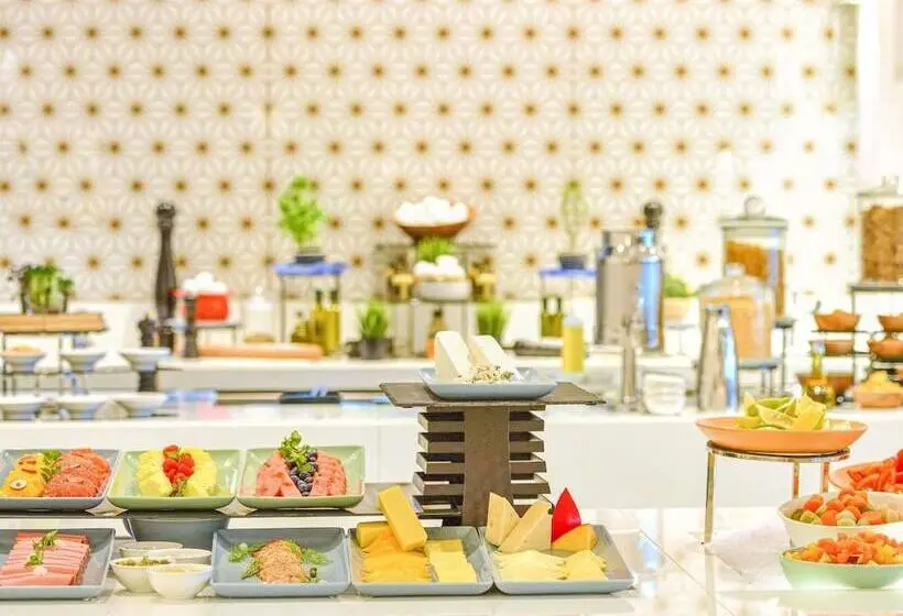 هتل Grand Mercure Dubai City