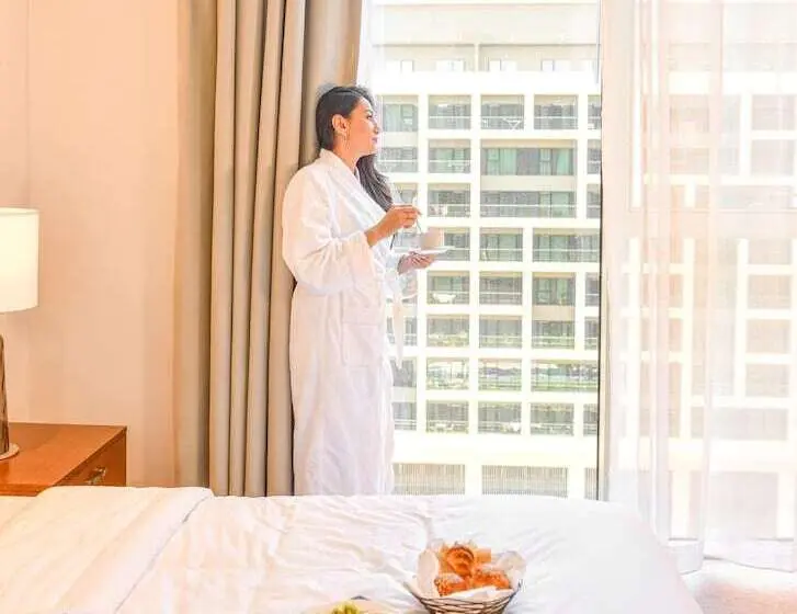 هتل Grand Mercure Dubai City