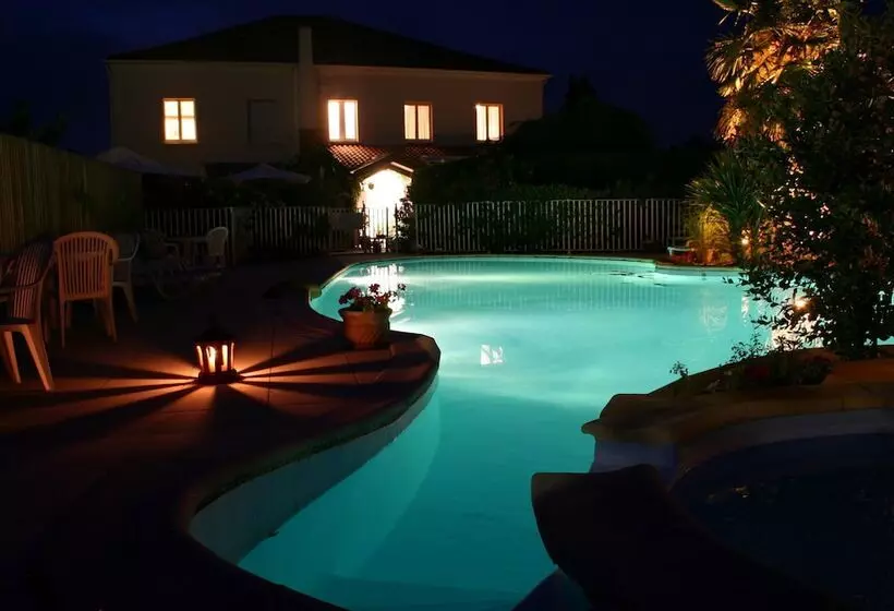 فندق Atlantis Hôtel