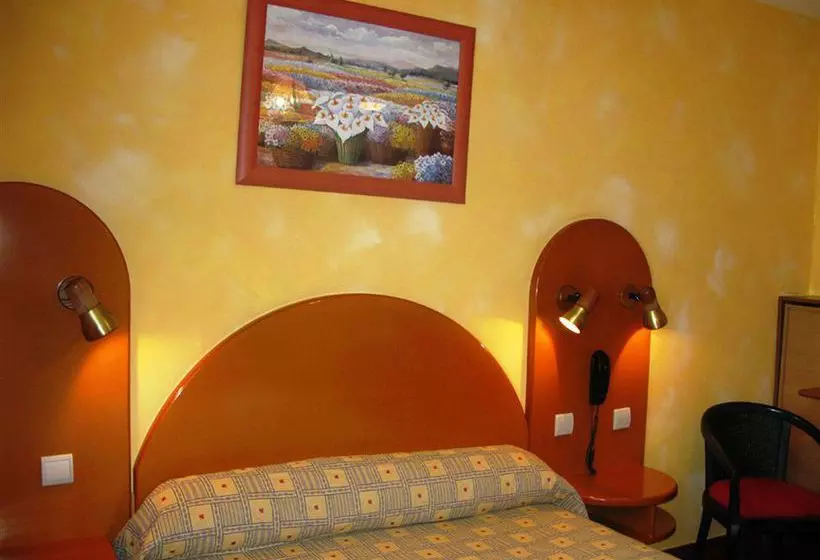 فندق Auberge De Moussy