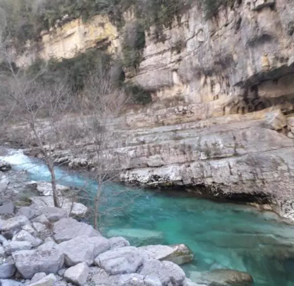 בית מלון כפרי Auberge Des Crêtes