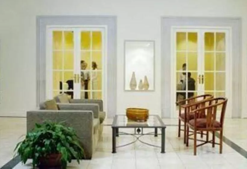 Отель Austral Plaza