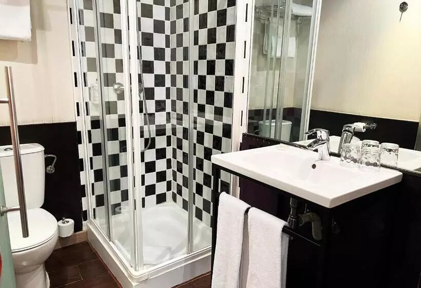 Hotel Avenida Gran Via