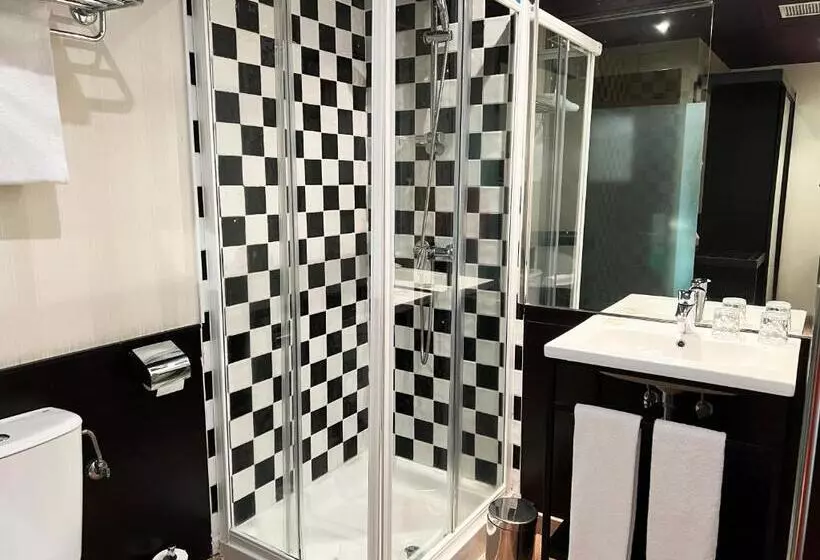 Hotel Avenida Gran Via