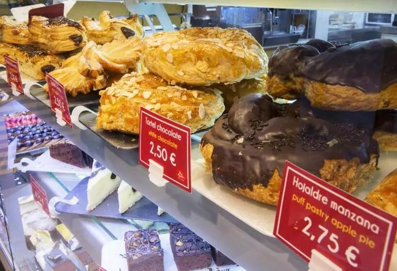 Hotel Avenida Gran Via