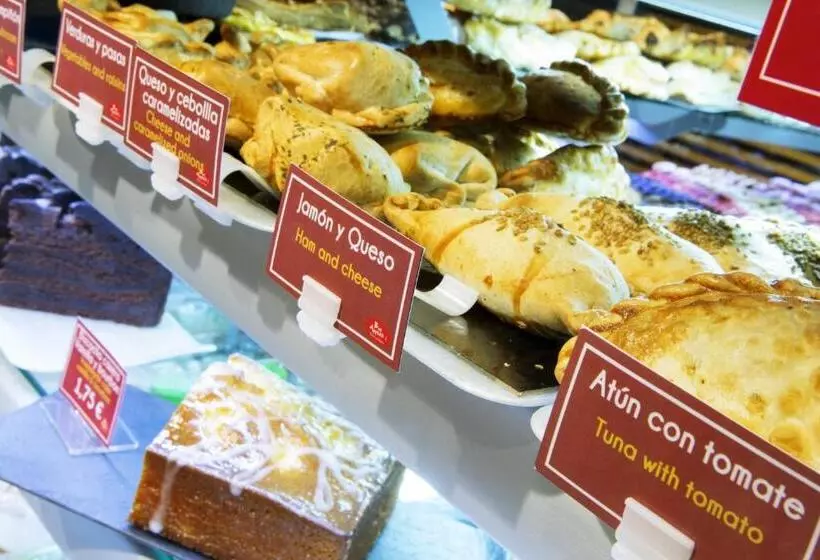 Hotel Avenida Gran Via