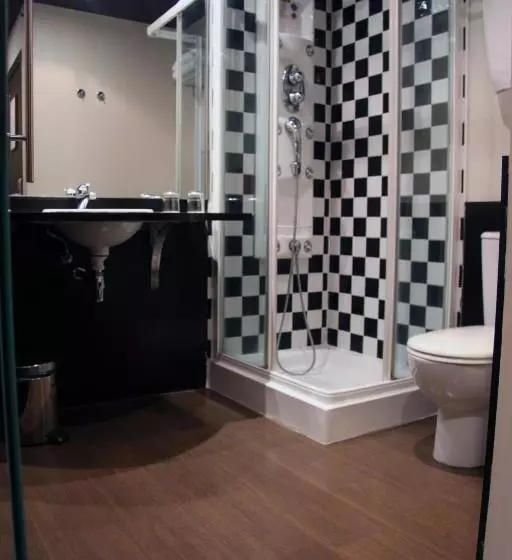 Hotel Avenida Gran Via